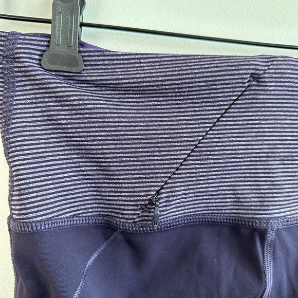 NEW Lululemon purple 34” leggings - Picture 8 of 11